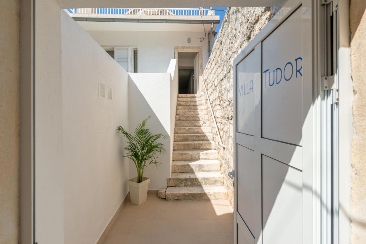 Apartments Villa Tudor 2 Hvar Town Exterior photo